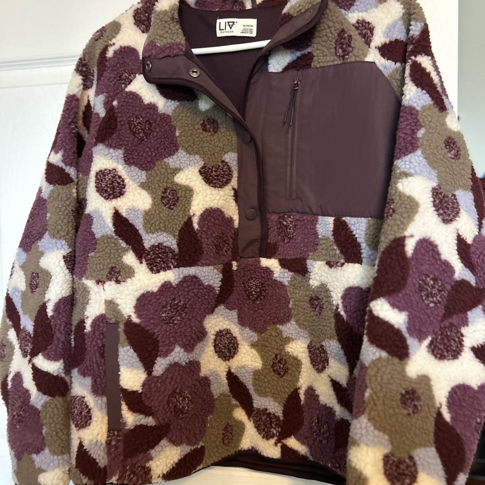 Floral Fleece Pullover with Pocket